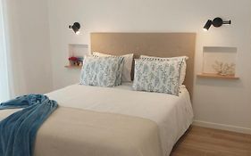 Lagoa Azul Guest House II
